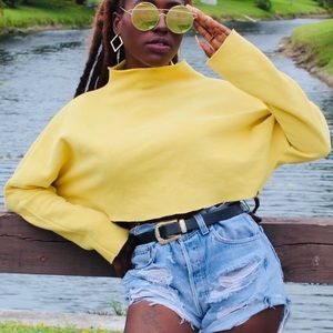 Yellow wide turtleneck